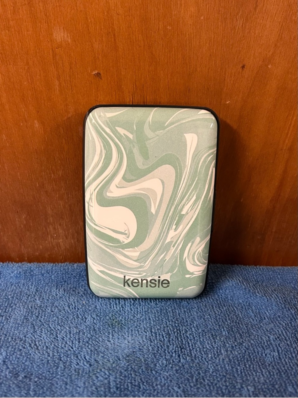 Kensie Card Holder